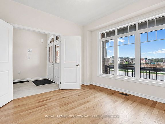 5th image of 1080 Wickham Rd