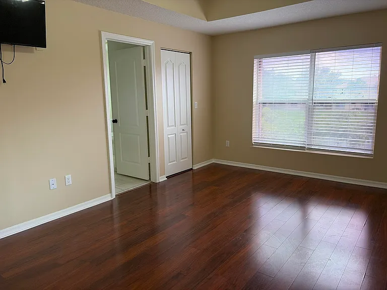 274 River Bluff Ln — Photo 22