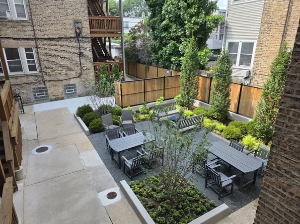 1401 W Winona St #2, Chicago, IL 60640