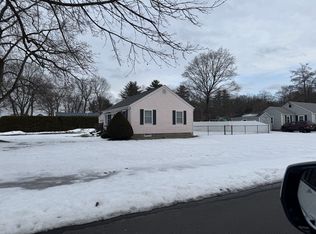 35 Loring Ln, Westfield, MA 01085