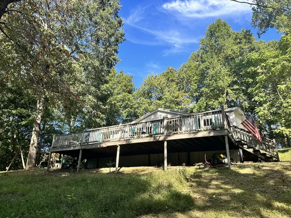 859 Flippo Rd, Lynchburg, TN 37352