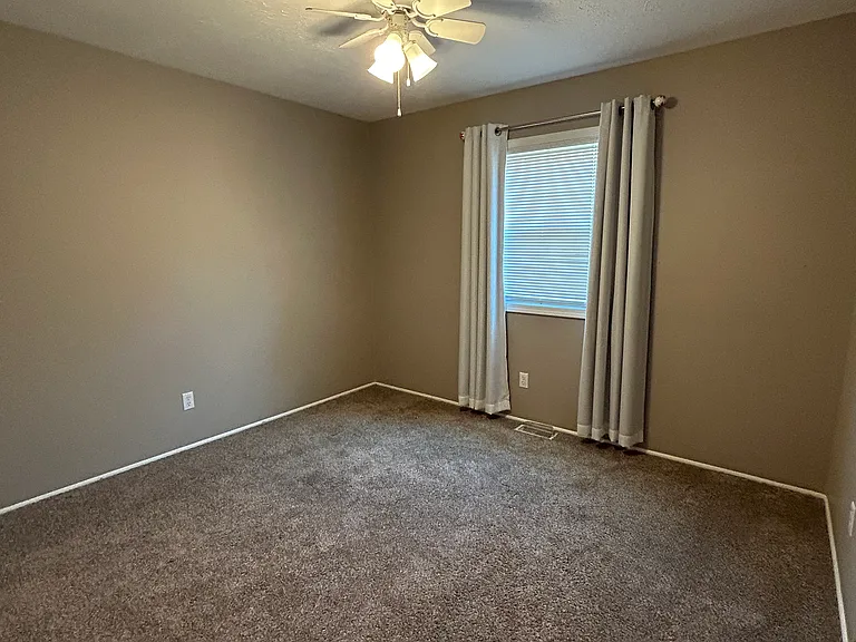 2216 Twenty Grand Ave — Photo 5