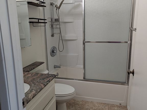 2nd bathroom