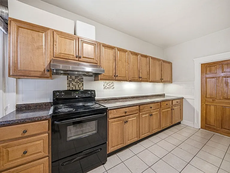 36A Saint Paul St #1 — Photo 11