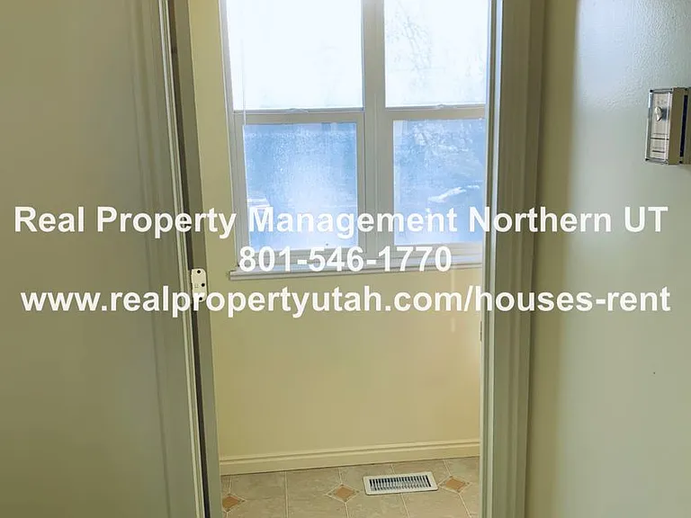 2149 N 4650 W #B — Photo 16
