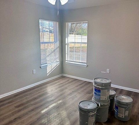 4th image of 1654 W Woodcraft Rd