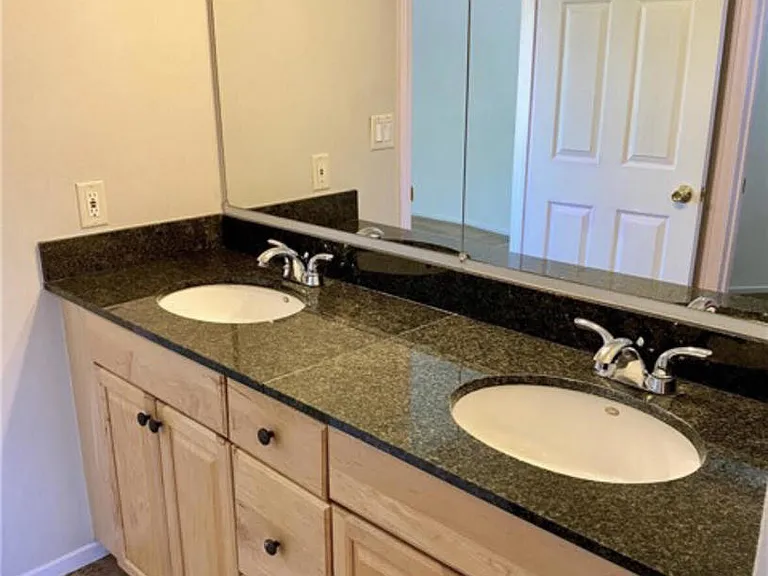 33411 Campus Ln — Photo 8