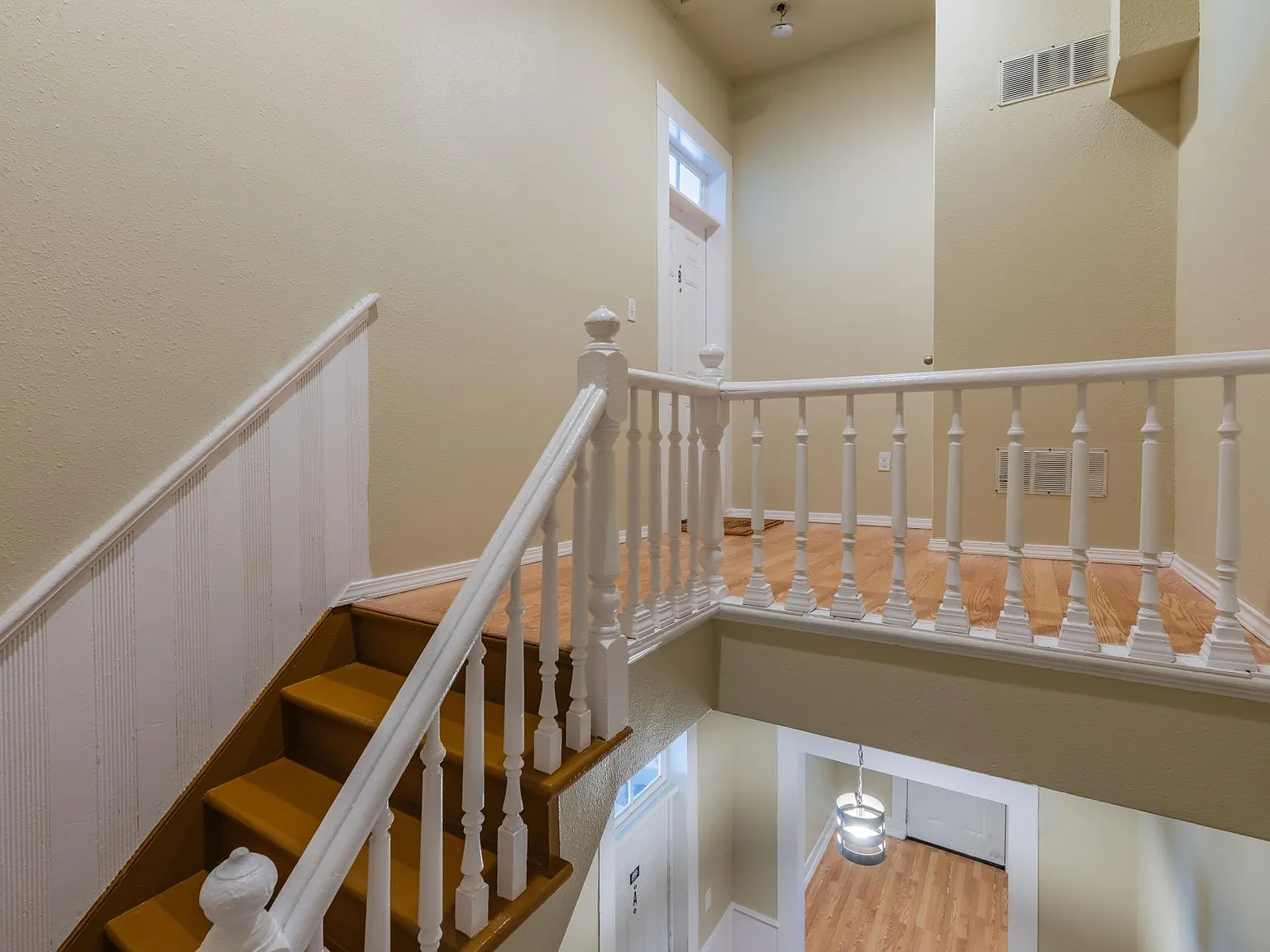 3 bed, 1000 sqft, $1,600 — Photo 4