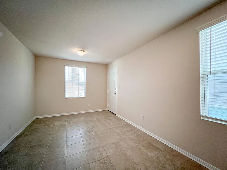 575 Ferrule Dr #B — Photo 10