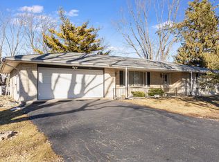 3017 Galena Dr, Joliet, IL