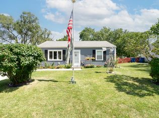 1904 Cowing Ln, Crest Hill, IL 60403