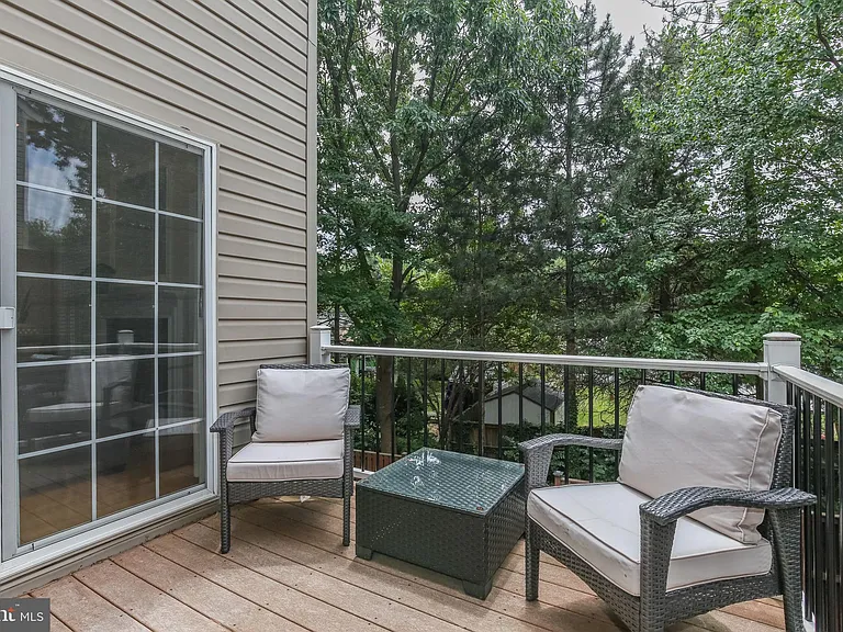 3826 Elmwood Towne Way — Photo 26