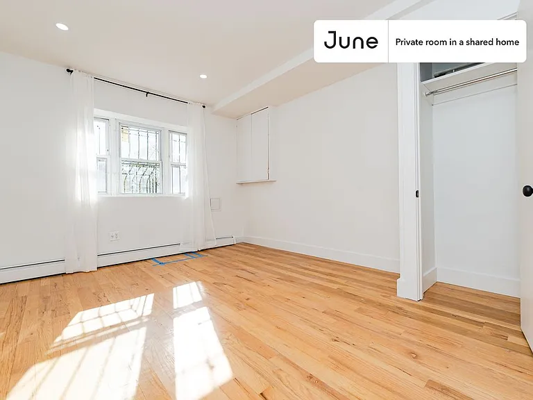329 Pulaski St #C — Photo 2