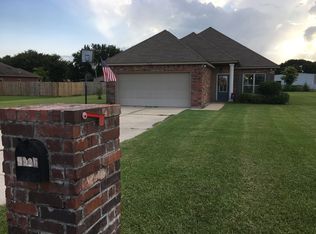 9026 Red Rose Ln, Abbeville, LA 70510