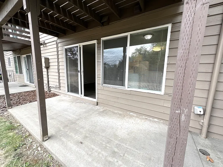 Sandman Apartments — Photo 39
