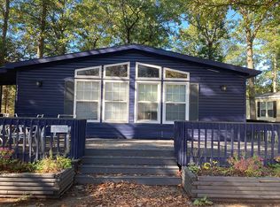 13869 Pinewood Dr, Grand Haven, MI 49417