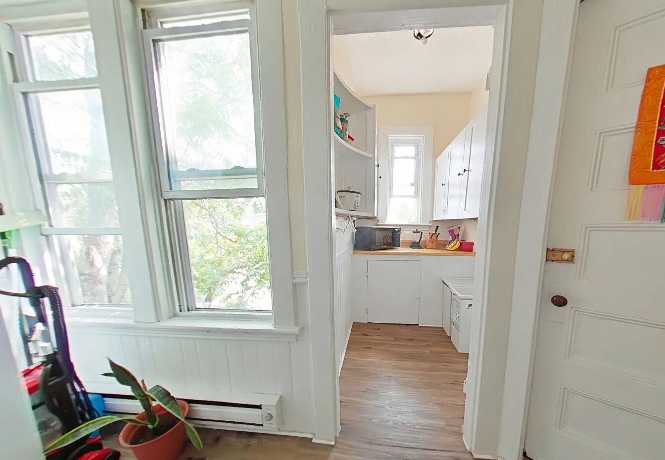 3 bed, 9999 sqft, $3,600 — Photo 3