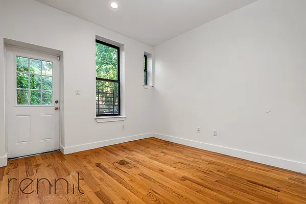 Rented by Rennit Inc. | media 14