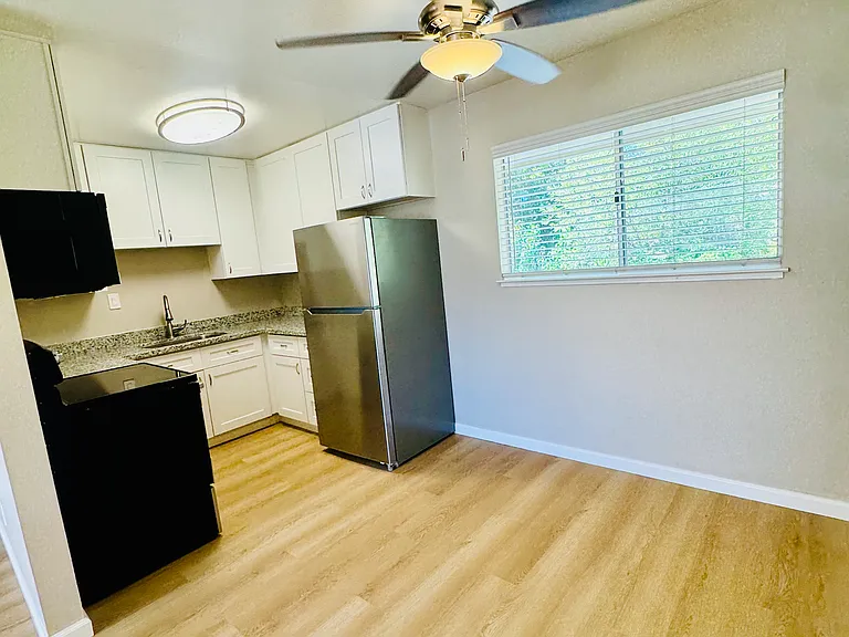 Dining nook