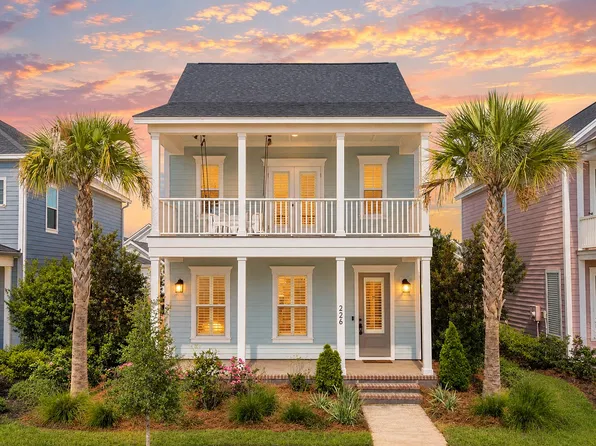 226 Midtown Ave, Summerville, SC 29486