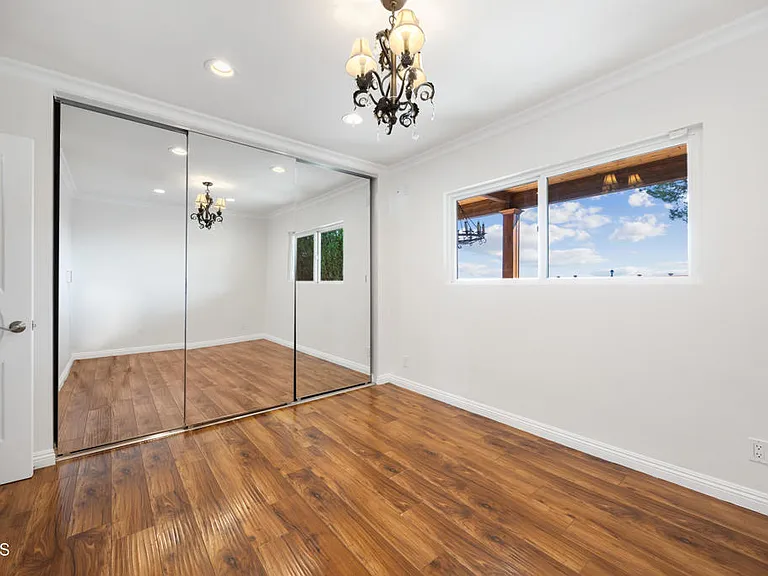 9350 Crystal View Dr — Photo 15
