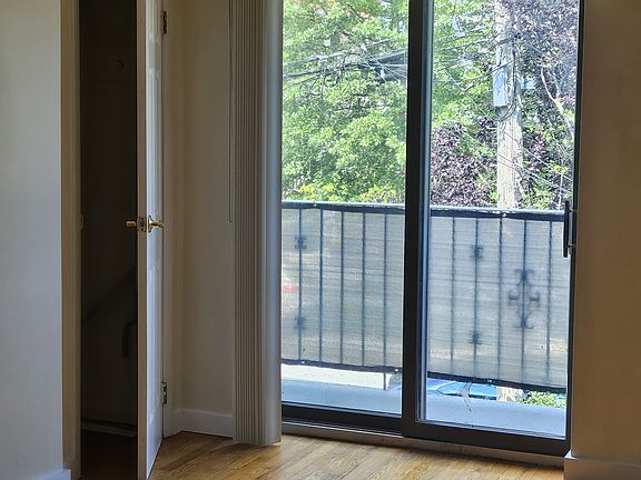 4th image of 40-30 217th St #2