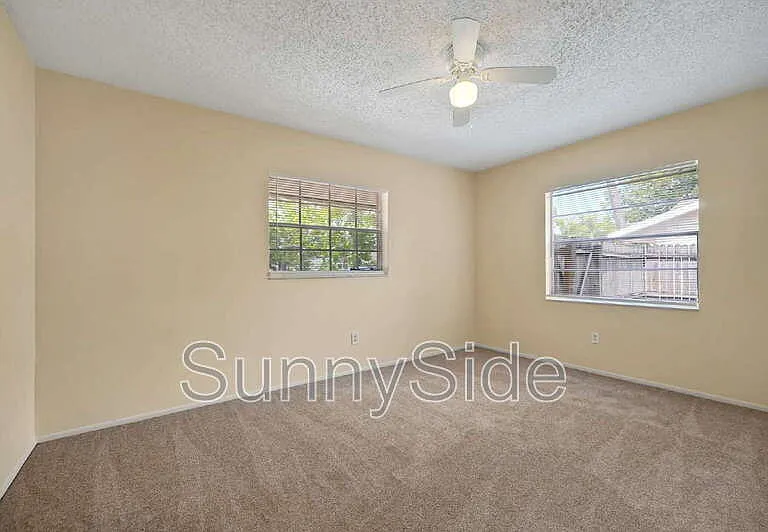 8102 Turkey Dr — Photo 17