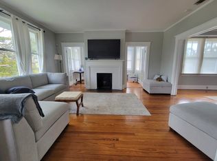 201 E 49th St, Savannah, GA 31405