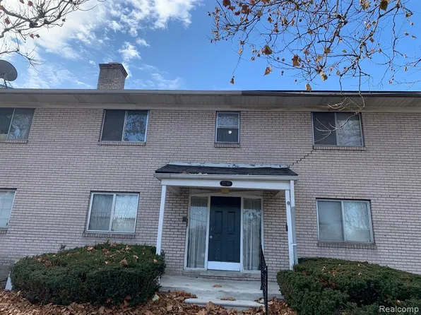 22140 Dante St, Oak Park, MI 48237