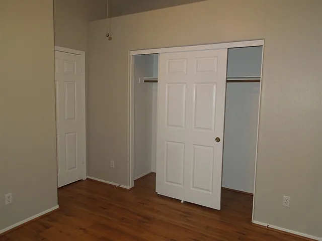 12717 W Earll Dr — Photo 13
