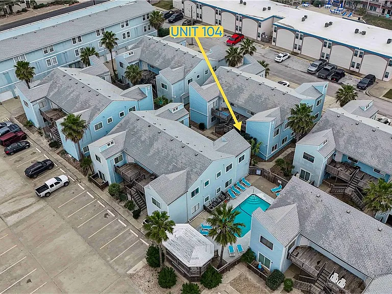 15010 Leeward Dr #104 — Photo 4