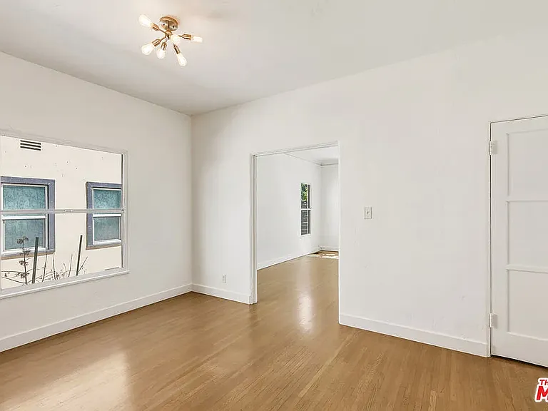 3429 Edgehill Dr #3 — Photo 13