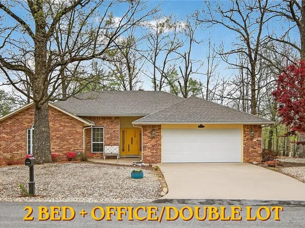 1 Renfrew Ln, Bella Vista, AR 72715