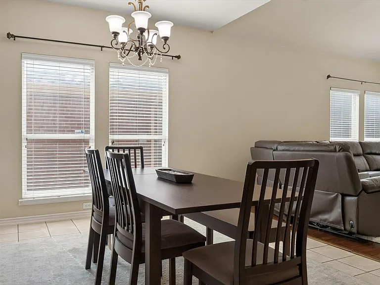 7912 Riverwalk Trl — Photo 13