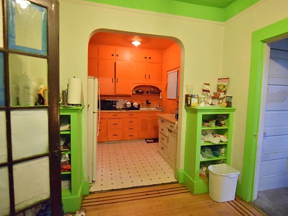 3rd image of 4722 15th Ave NE APT 1