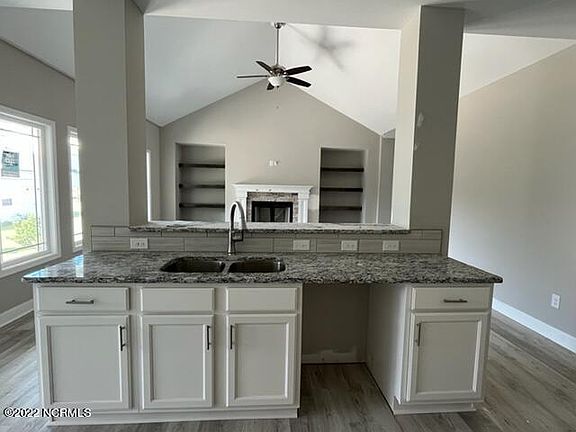 2nd image of 101 N River Drive