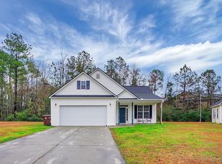 102 Journeys End Ln, Moncks Corner, SC 29461