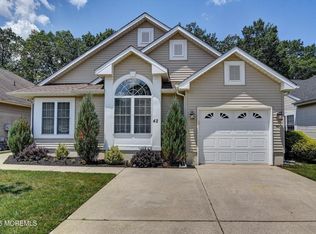 42 Merion Ln, Jackson, NJ 08527