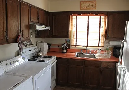 Cozy Cottage in Amagansett Dunes — Photo 4