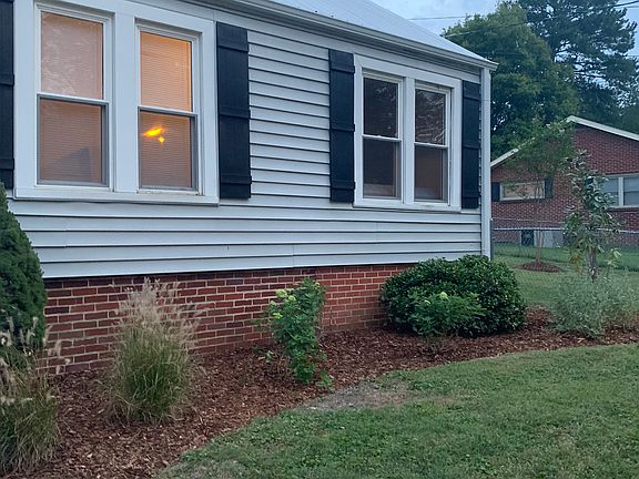 Welcome Home! 1324 Vance Rd