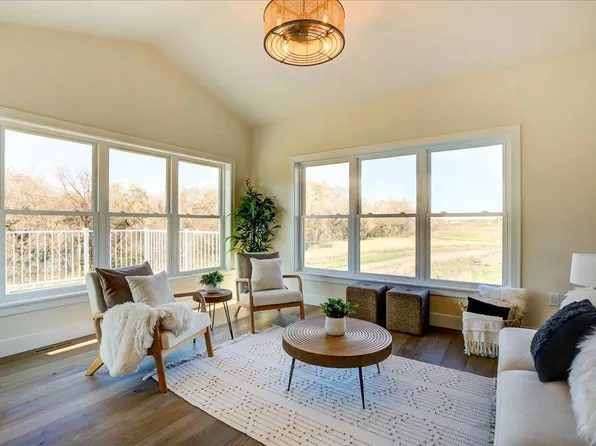 1458 Greenleaf Court, Sun Prairie, WI 53590