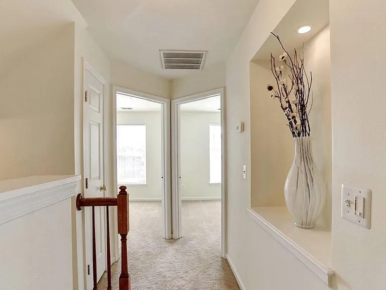 2987 Huntington Grove Sq — Photo 14