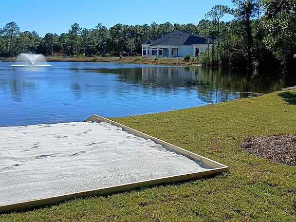 5th image of 4235 Soundside Dr