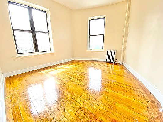 1st image of 501 E 21st St APT D2