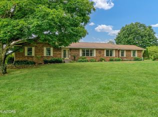 2012 Cochran Rd, Maryville, TN 37803