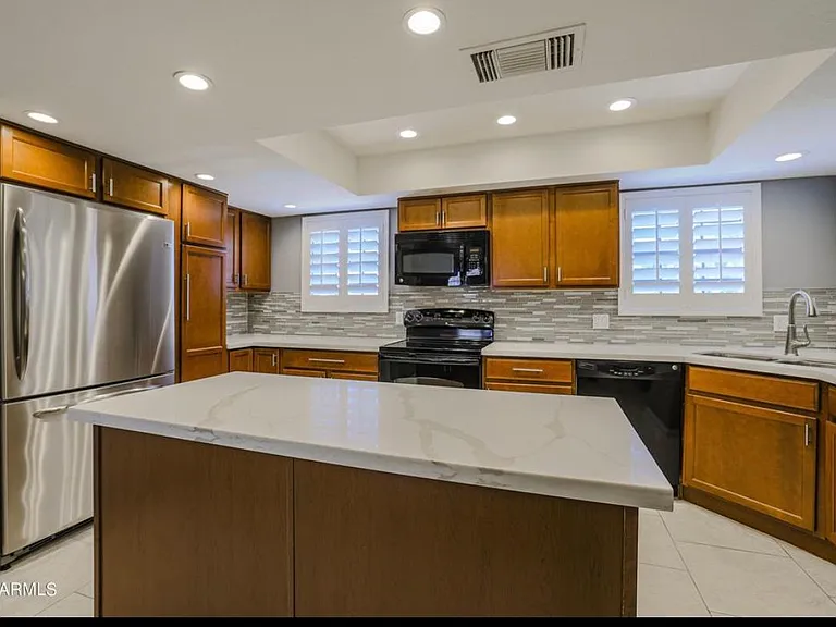 7800 E Lincoln Dr #2079 — Photo 5