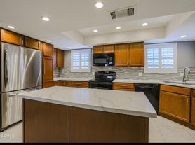 7800 E Lincoln Dr, Scottsdale, AZ
