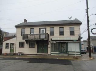 211 Market St, Fayette City, PA