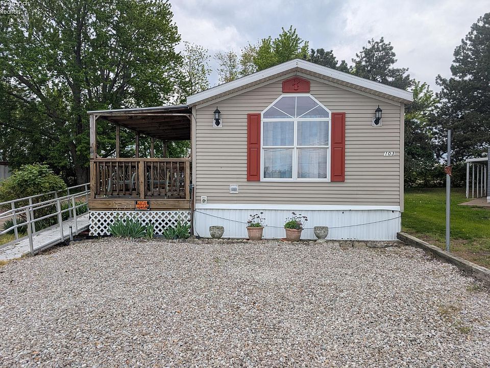 1st image of 2614 Tiffin Ave #103