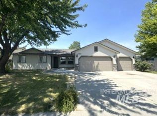 1425 SW Kursten Ave, Mountain Home, ID 83647